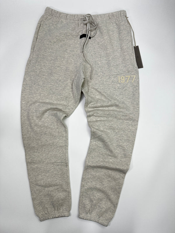 FOG ESSENTIALS 1977 SWEATPANTS LIGHT OATMEAL
